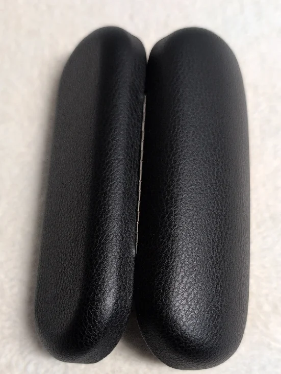 Oakley Black Hard Shell Sunglasses Case - Picture 6 of 12